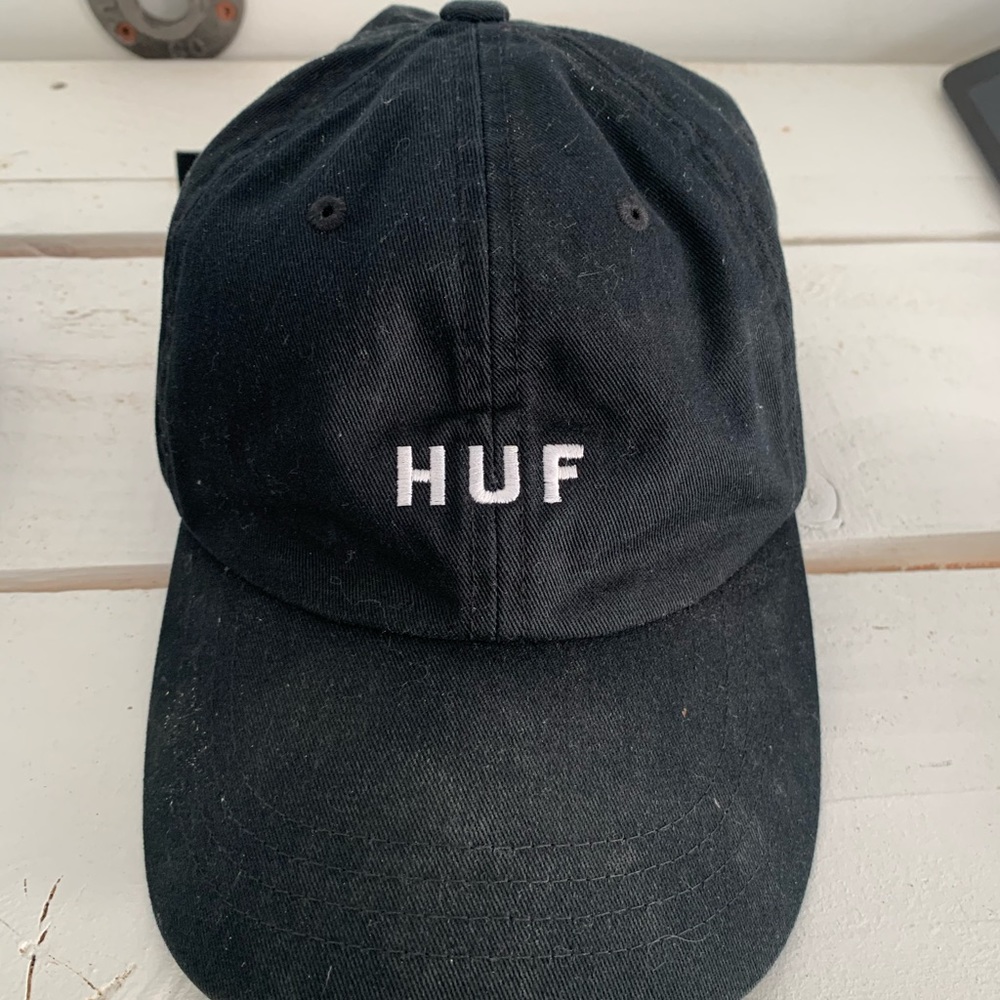 Black Huf hat, one size